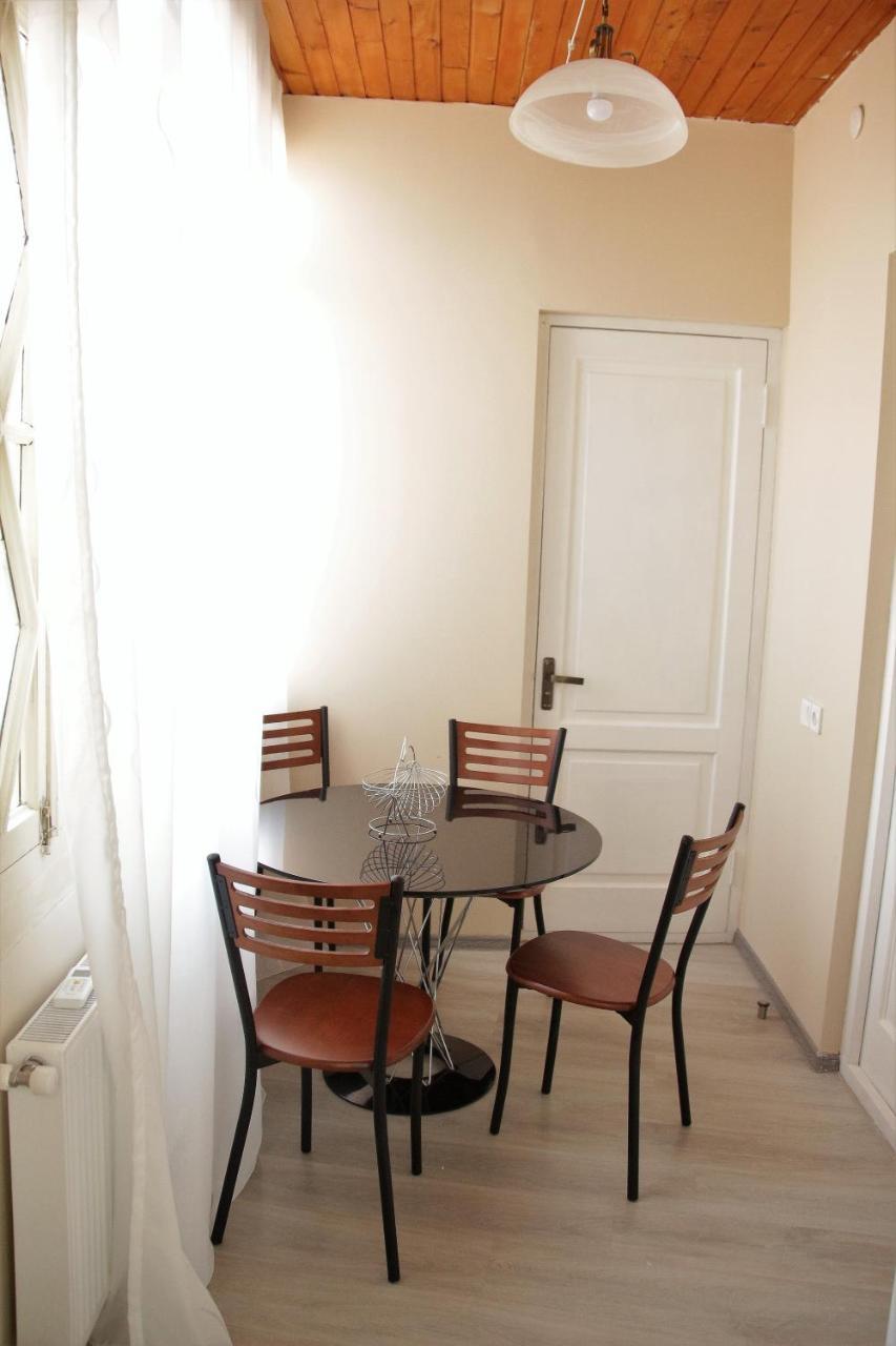 M & L Old Tbilisi Apartment Exterior foto